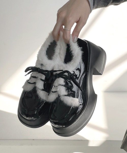 Shoes in Closet(シューズインクローゼット)の「【予約開始】+7.5cm 厚底 ファー付き レースアップ ドレスシューズ ローファー 495(ドレスシューズ・レディース・ブラック/ホワイト・M/S/LL/L)」の19枚目の写真