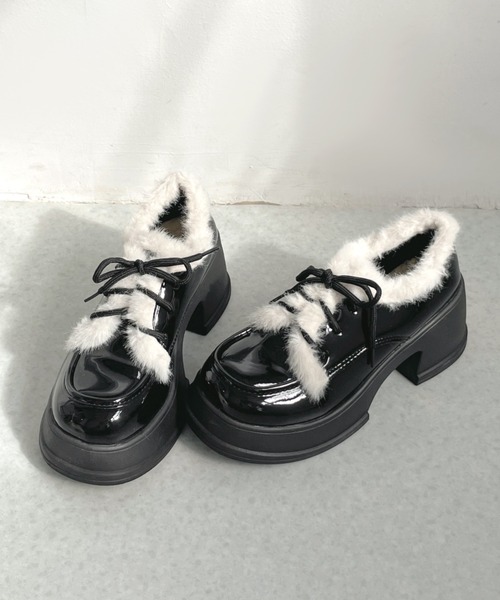 Shoes in Closet(シューズインクローゼット)の「【予約開始】+7.5cm 厚底 ファー付き レースアップ ドレスシューズ ローファー 495(ドレスシューズ・レディース・ブラック/ホワイト・M/S/LL/L)」の20枚目の写真