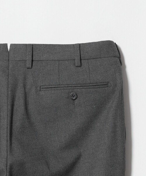 UNITED ARROWS（ユナイテッドアローズ）の「バーズアイ サイドエクステンド ノープリーツ スラックス COMFORT EASY-MODEL ウォッシャブル ヨコストレッチ（スラックス・メンズ・グレー系/ベージュ・48/50/46/44）」の10枚目の写真