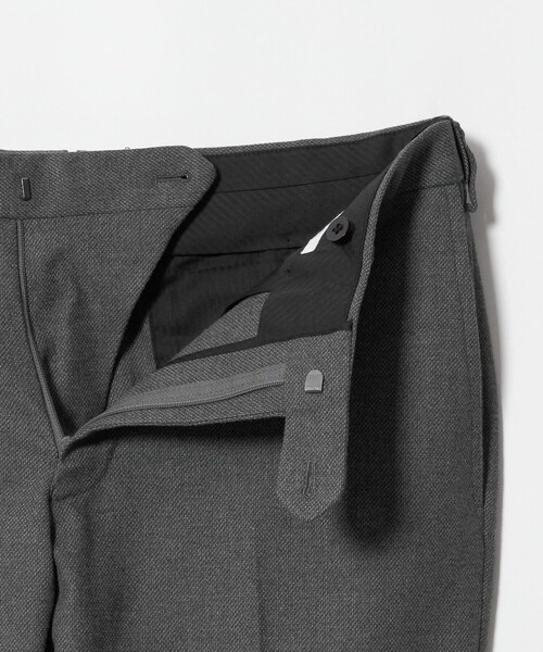 UNITED ARROWS（ユナイテッドアローズ）の「バーズアイ サイドエクステンド ノープリーツ スラックス COMFORT EASY-MODEL ウォッシャブル ヨコストレッチ（スラックス・メンズ・グレー系/ベージュ・48/50/46/44）」の11枚目の写真