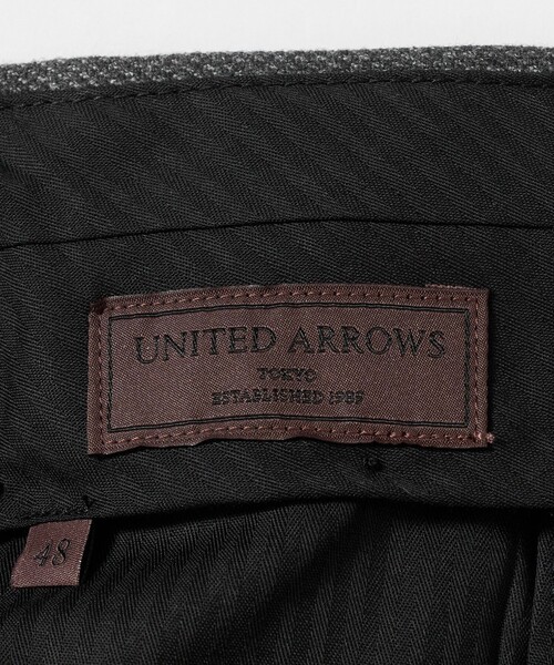 UNITED ARROWS（ユナイテッドアローズ）の「バーズアイ サイドエクステンド ノープリーツ スラックス COMFORT EASY-MODEL ウォッシャブル ヨコストレッチ（スラックス・メンズ・グレー系/ベージュ・48/50/46/44）」の20枚目の写真
