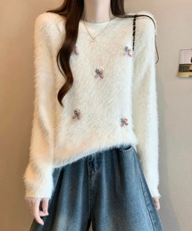 リボンモチーフフェザーシャギーニット