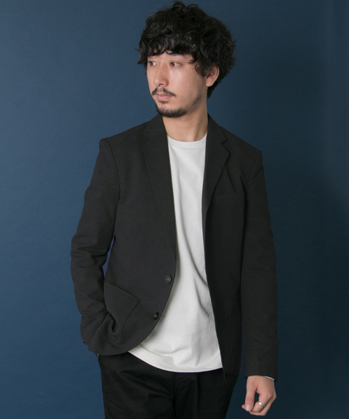 URBAN RESEARCH（アーバンリサーチ）の「UR ストレッチウォッシャブルJKT（テーラードジャケット・メンズ・ネイビー/グレー/ブラック/チャコールグレー・LARGE/MEDIUM）」の2枚目の写真