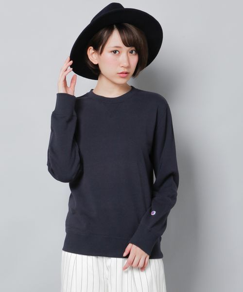 Champion（チャンピオン）の「【Champion】無地プルオーバー（スウェット・レディース・キナリ/ネイビー/ワイン/グレー/カーキ/ブラック・SMALL/LARGE/MEDIUM）」の5枚目の写真