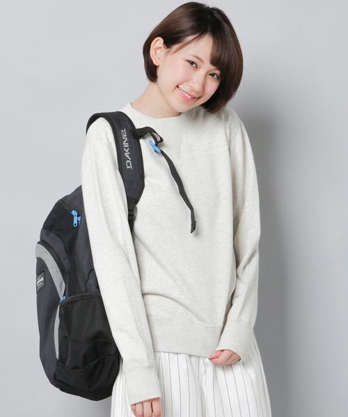 Champion（チャンピオン）の「【Champion】無地プルオーバー（スウェット・レディース・キナリ/ネイビー/ワイン/グレー/カーキ/ブラック・SMALL/LARGE/MEDIUM）」の2枚目の写真