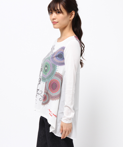 Desigual（デシグアル）の「「Desigual/デシグアル」Tシャツ（Tシャツ/カットソー・レディース・ホワイト・SMALL/X-LARGE）」の3枚目の写真