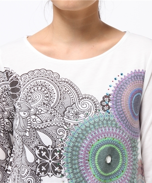 Desigual（デシグアル）の「「Desigual/デシグアル」Tシャツ（Tシャツ/カットソー・レディース・ホワイト・SMALL/X-LARGE）」の5枚目の写真