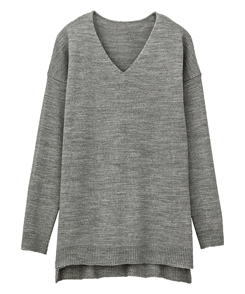 RANAN（ラナン）の「深Ｖネックカシミヤタッチニット（ニット/セーター・レディース・ダークブルー/ブラック/グレー/オフホワイト/ピンク/ローズ/キャメル/グリーン/マスタード/ピンク系その他/エメラルド/ラベンダー/レッド/ブルー/レッド系その他/サンドグレー/ホワイト系その他/ネイビー・M/L/LL/3L）」の20枚目の写真