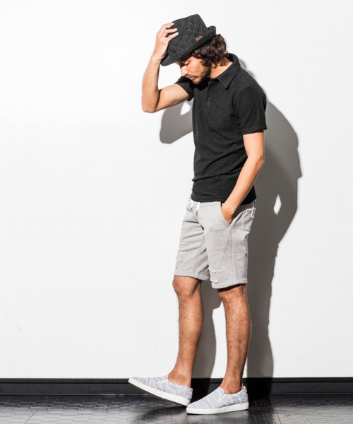 1PIU1UGUALE3 RELAX (ウノピゥウノウグァーレトレ リラックス)の「1PIU1UGUALE3 RELAX(ウノピゥウノウグァーレトレ)パイルポロシャツ(ポロシャツ・メンズ・ホワイト/ブラック×ホワイト/ブラック/ネイビー/グレー・SMALL/MEDIUM/LARGE/X-LARGE)」の6枚目の写真