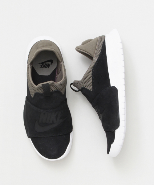 NIKE(ナイキ)の「NIKE ナイキベナッシ SLP(スニーカー・メンズ・ブラック/グレー・27/26/28)」の3枚目の写真