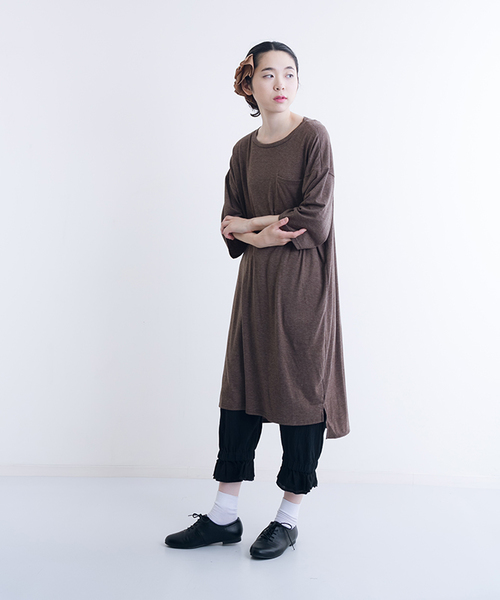 MERLOT（メルロー）の「ポケットスラブTシャツワンピース0041（ワンピース・レディース・チェリーピンク/オフホワイト/グリーン/ブラウン/ブラック・FREE）」の11枚目の写真