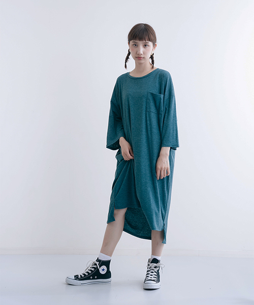 MERLOT（メルロー）の「ポケットスラブTシャツワンピース0041（ワンピース・レディース・チェリーピンク/オフホワイト/グリーン/ブラウン/ブラック・FREE）」の14枚目の写真