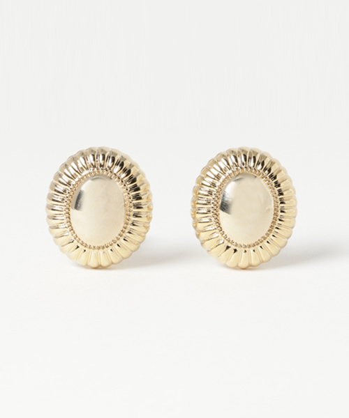 MOUSSY(マウジー)の「METAL FLOWER EARRINGS(イヤリング・レディース・ゴールド/シルバー・FREE)」の2枚目の写真