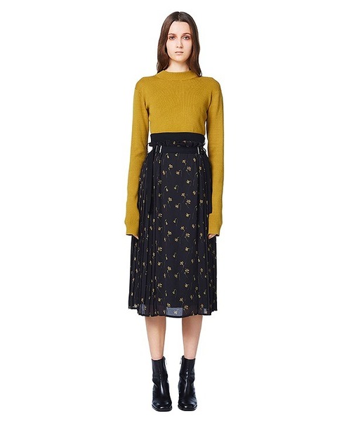 CLANE(クラネ)の「SIDE PLEATS BELT SK(スカート・レディース・ブラック/レッド・2/0/1)」の18枚目の写真