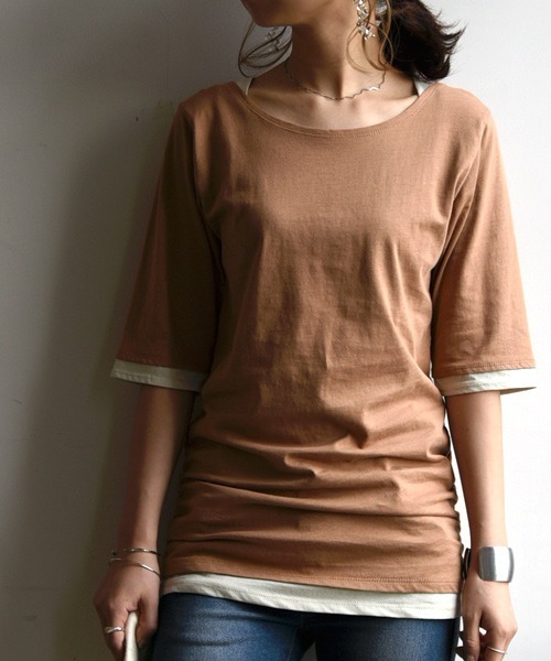 and it_(アンドイット)の「フェイクレイヤードくしゅくしゅシャーリング5分袖カットソー(Tシャツ/カットソー・レディース・ホワイト/ロイヤルブルー/ブラック×ホワイト/ブラック/パープル/チャコールグレー/ブラック×グレー/マスタード/杢グレー/グレー系その他/グリーン/クリーム/グレイッシュベージュ/カーキ/ネイビー/ダークオレンジ/ブルーグリーン/ワイン/イエロー/モカ/ミント/ブラック系その他2/ラベンダー/ベージュ/テラコッタ/ブラウン・L/M/XL/XXL/LL)」の12枚目の写真