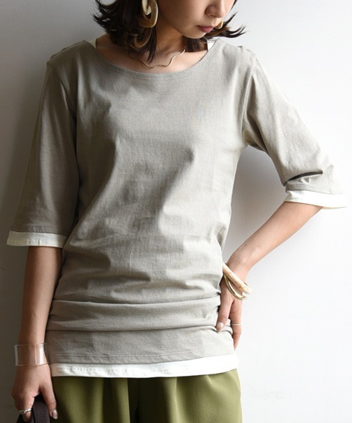 and it_(アンドイット)の「フェイクレイヤードくしゅくしゅシャーリング5分袖カットソー(Tシャツ/カットソー・レディース・ホワイト/ロイヤルブルー/ブラック×ホワイト/ブラック/パープル/チャコールグレー/ブラック×グレー/マスタード/杢グレー/グレー系その他/グリーン/クリーム/グレイッシュベージュ/カーキ/ネイビー/ダークオレンジ/ブルーグリーン/ワイン/イエロー/モカ/ミント/ブラック系その他2/ラベンダー/ベージュ/テラコッタ/ブラウン・L/M/XL/XXL/LL)」の14枚目の写真