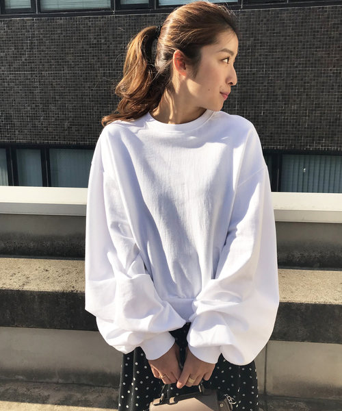 KOBE LETTUCE（コウベレタス）の「ボリュームスリーブビッグシルエットスウェットトップス（スウェット・レディース・グレー/オフホワイト/ダークオレンジ・FREE）」の2枚目の写真