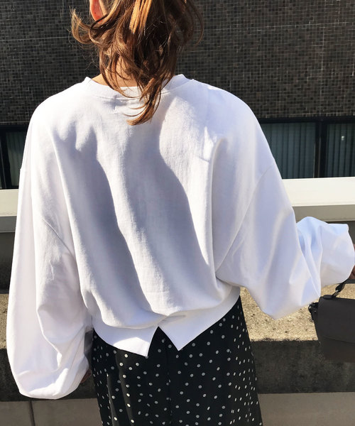 KOBE LETTUCE（コウベレタス）の「ボリュームスリーブビッグシルエットスウェットトップス（スウェット・レディース・グレー/オフホワイト/ダークオレンジ・FREE）」の4枚目の写真