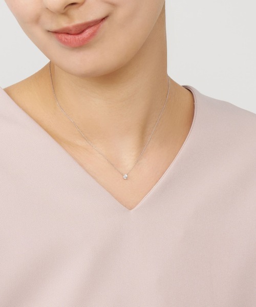 VENDOME AOYAMA（ヴァンドーム青山）の「エクセレントカット0.18ctダイヤモンド キャトルネックレス[ダイヤモンド品質保証カード付]（ネックレス・レディース・ホワイト・43cm）」の5枚目の写真