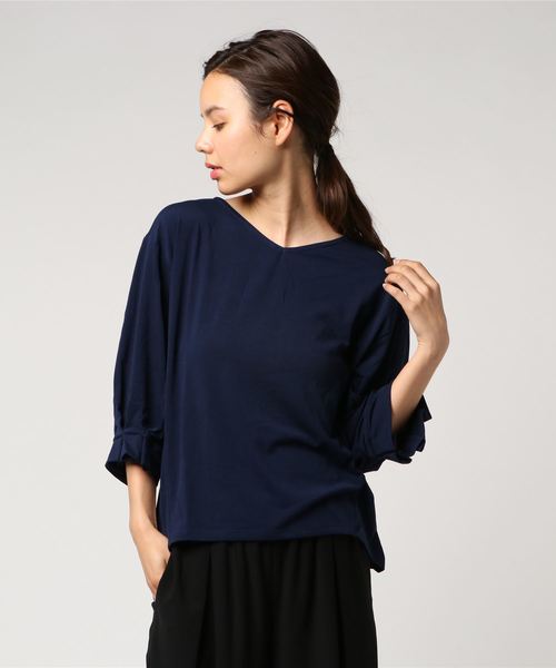 AMERICAN HOLIC(アメリカンホリック)の「・袖タックVネックプルオーバー(Tシャツ/カットソー・レディース・ネイビー/ピンク/イエロー/グリーン/ブルー/オフホワイト・FREE)」の3枚目の写真