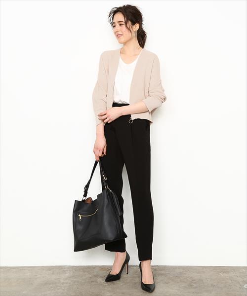 ADAM ET ROPE'（アダムエロペ）の「ホールＺＩＰカーディガン（カーディガン/ボレロ・レディース・ベージュ/ネイビー・FREE）」の19枚目の写真