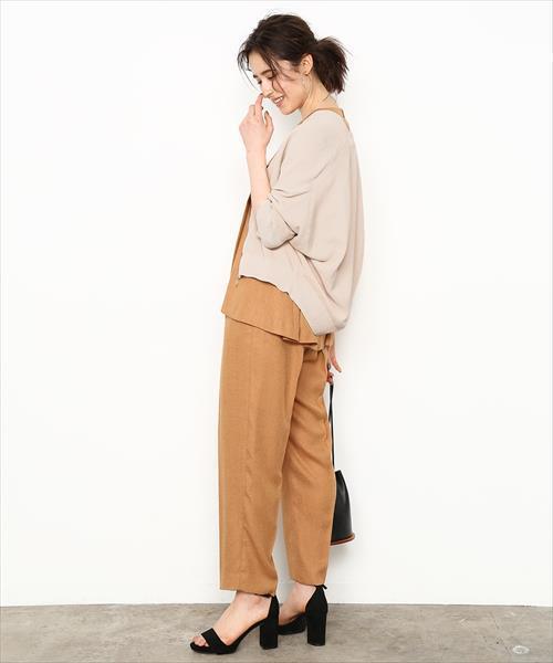 ADAM ET ROPE'（アダムエロペ）の「ホールＺＩＰカーディガン（カーディガン/ボレロ・レディース・ベージュ/ネイビー・FREE）」の20枚目の写真