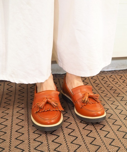 あしながおじさん（アシナガオジサン）の「〈あしながおじさん〉キルトタッセルローファー（ローファー・レディース・クリアブラック/アイボリー/ネイビー/ブラック/ブラウン・23.5cm/22.5cm/24.0cm/24.5cm/23.0cm）」の5枚目の写真