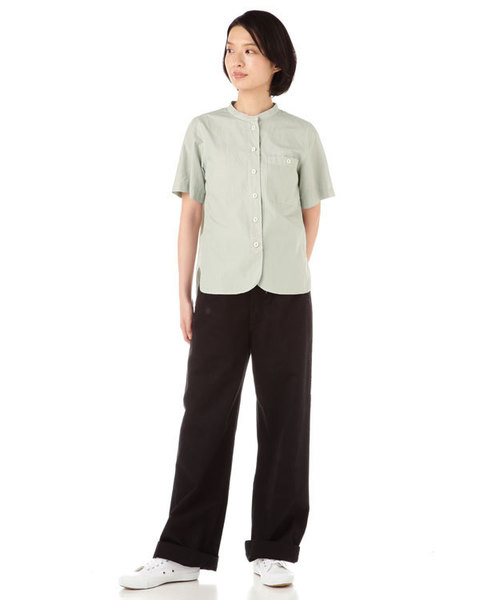 MHL.（エムエイチエル）の「GARMENT DYE POPLIN（シャツ/ブラウス・レディース・グレー/イエロー/ライトグレー・1/2/3）」の8枚目の写真