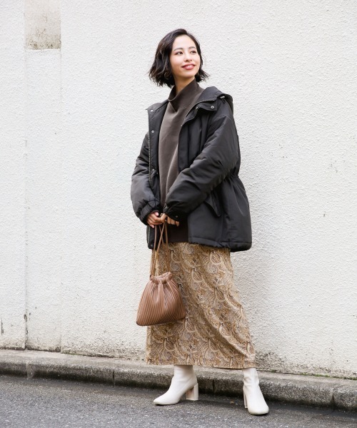 LOWRYS FARM（ローリーズファーム）の「ペイズリー／カラーフレアスカート　863172（スカート・レディース・ベージュ/ブラウン/アイボリー/ブラウン系その他/ブラウン系その他2・FREE）」の19枚目の写真