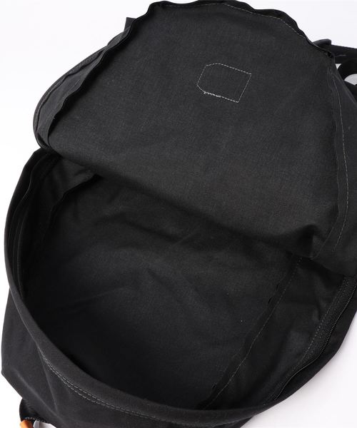 FREDRIK PACKERS（フレドリックパッカーズ）の「【Fredrik Packers】500D DAY PAC（バックパック/リュック・メンズ・ブラック・FREE）」の4枚目の写真