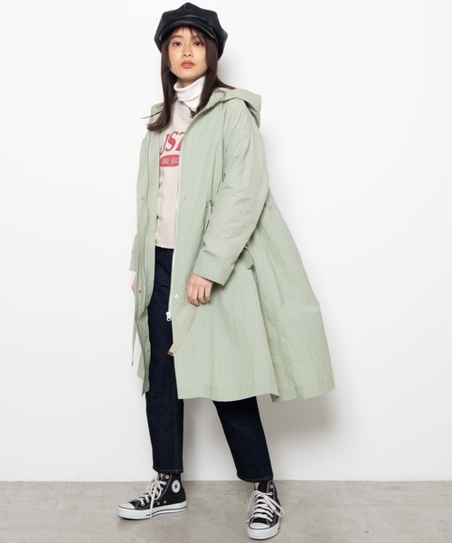 WEGO(ウィゴー)の「WEGO/フードミリタリーナイロンロングスプリングコート(モッズコート・レディース・オリーブ/ライトベージュ・FREE)」の7枚目の写真