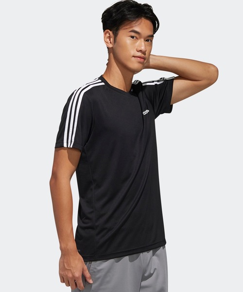 セール】デザインド トゥ ムーブ 3ストライプス 半袖Tシャツ