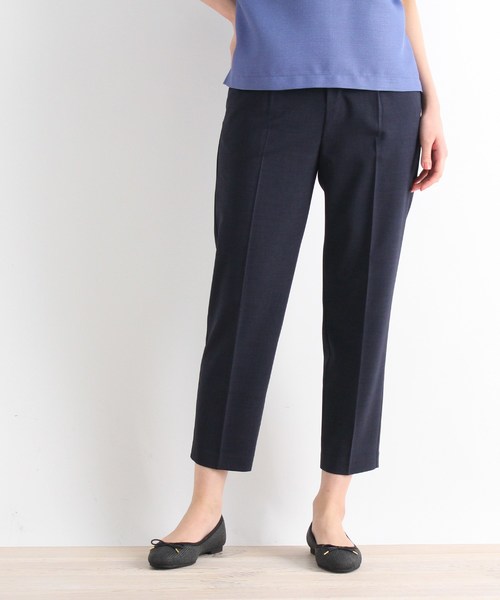 grove（グローブ）の「【S-LL】接触冷感/防シワ/毛玉になりにくい/洗えるクロップドテーパードパンツ（その他パンツ・レディース・ネイビー/イエロー/ライトベージュ/ブラウン系・01/02/03/04）」の3枚目の写真