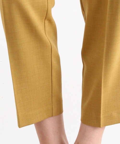 grove（グローブ）の「【S-LL】接触冷感/防シワ/毛玉になりにくい/洗えるクロップドテーパードパンツ（その他パンツ・レディース・ネイビー/イエロー/ライトベージュ/ブラウン系・01/02/03/04）」の11枚目の写真