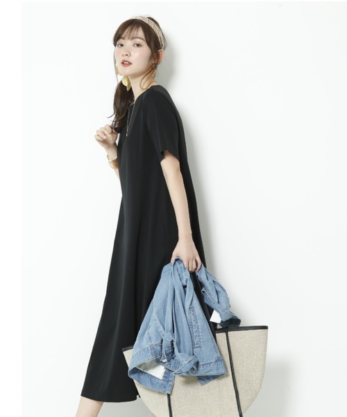 JUSGLITTY（ジャスグリッティー）の「半袖フレアカットワンピース 