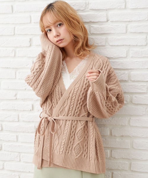 INGNI（イング）の「ケーブルカシュクール／カーディガン（カーディガン/ボレロ・レディース・ベージュ/パープル/アイボリー/モカ/モスグリーン系3・M）」の4枚目の写真