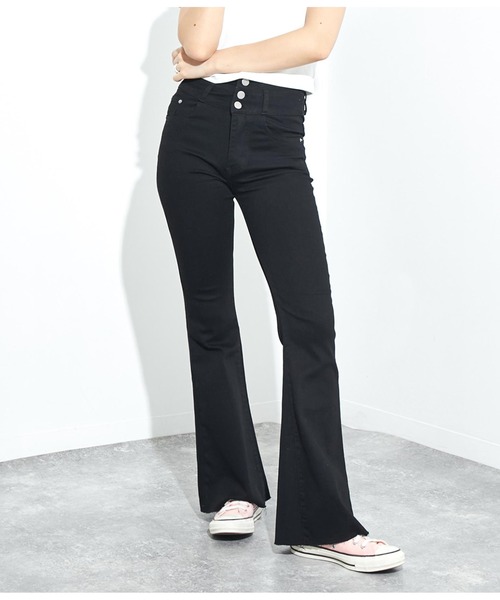 ANAP(アナップ)の「ハイウエストストレッチデニムフレアパンツ(デニムパンツ・レディース・ブラック/ブルー/スミクロ/ライトブルー・S/M/L)」の6枚目の写真