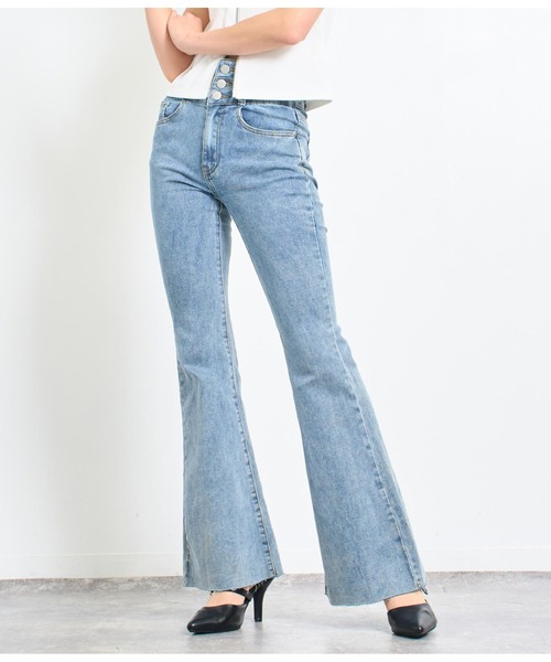 ANAP(アナップ)の「ハイウエストストレッチデニムフレアパンツ(デニムパンツ・レディース・ブラック/ブルー/スミクロ/ライトブルー・S/M/L)」の8枚目の写真