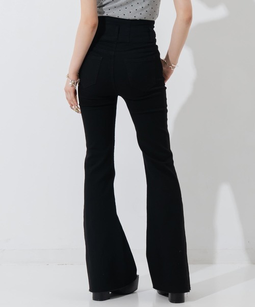 ANAP(アナップ)の「ハイウエストストレッチデニムフレアパンツ(デニムパンツ・レディース・ブラック/ブルー/スミクロ/ライトブルー・S/M/L)」の22枚目の写真