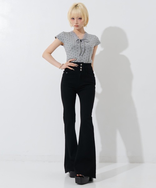 ANAP(アナップ)の「ハイウエストストレッチデニムフレアパンツ(デニムパンツ・レディース・ブラック/ブルー/スミクロ/ライトブルー・S/M/L)」の21枚目の写真