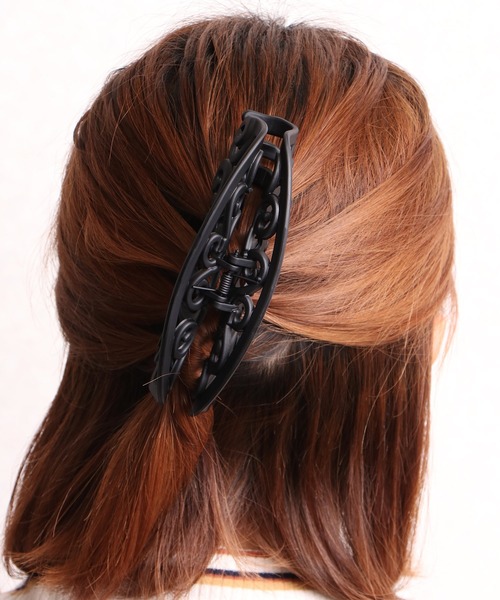 Ree&Mee（リーアンドミー）の「Ree＆Mee ビッグサイズ バンスクリップ マットカラー ヘアアクセサリー ヘアクリップ（バレッタ/ヘアクリップ・レディース・ブラック/ブラウン・FREE）」の9枚目の写真