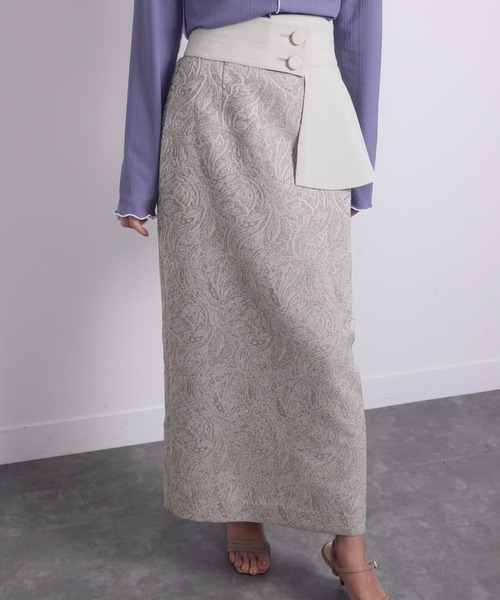 LADYMADE(レディメイド)の「Paisley Jacquard ベルトセットタイトスカート(スカート・レディース・ライトベージュ/グリーン・S/M)」の6枚目の写真