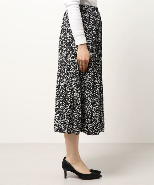 LIPSTAR（リップスター）の「レオパードケシプリーツスカート（スカート・レディース・アイボリー/ブラック系その他/グリーン系その他・M）」の20枚目の写真