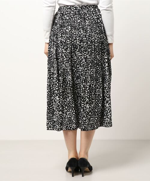 LIPSTAR（リップスター）の「レオパードケシプリーツスカート（スカート・レディース・アイボリー/ブラック系その他/グリーン系その他・M）」の10枚目の写真