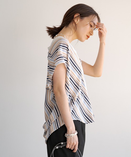 LOUNGEDRESS（ラウンジドレス）の「ストライプバイヤスブラウス（シャツ/ブラウス・レディース・ベージュ/カーキ・FREE）」の6枚目の写真