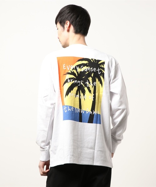 sunny branch（サニーブランチ）の「★Bl★バックプリント長袖Tシャツ クルーネック（Tシャツ/カットソー・レディース・ブラック/グレー/ホワイト/ベージュ・LARGE/MEDIUM）」の5枚目の写真