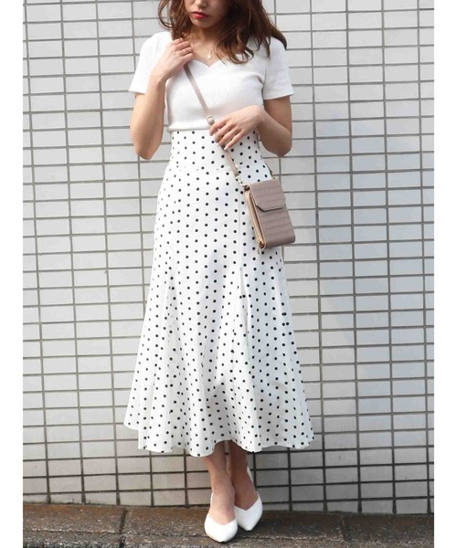 ROYAL PARTY（ロイヤルパーティー）の「ドットフレアスカート（スカート・レディース・ブラック/ホワイト・マルチサイズ）」の5枚目の写真