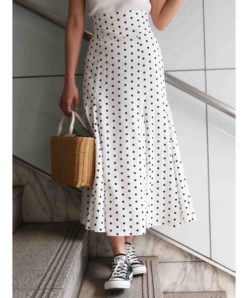 ROYAL PARTY（ロイヤルパーティー）の「ドットフレアスカート（スカート・レディース・ブラック/ホワイト・マルチサイズ）」の13枚目の写真