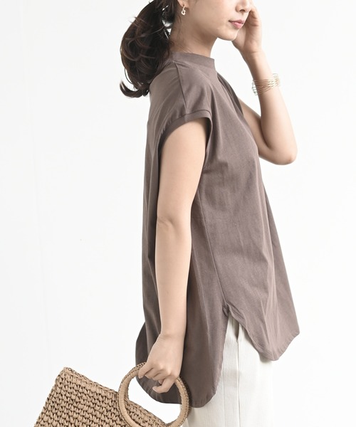 rps（アールピーエス）の「フレンチスリーブプルオーバー（Tシャツ/カットソー・レディース・チャコールグレー/ブラック/ダークブラウン/ベージュ/パープル/オフホワイト/アイボリー/グレイッシュベージュ/グレイッシュブルー・M）」の6枚目の写真