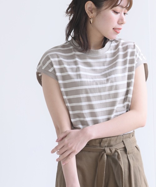 rps（アールピーエス）の「フレンチスリーブプルオーバー（Tシャツ/カットソー・レディース・チャコールグレー/ブラック/ダークブラウン/ベージュ/パープル/オフホワイト/アイボリー/グレイッシュベージュ/グレイッシュブルー・M）」の7枚目の写真